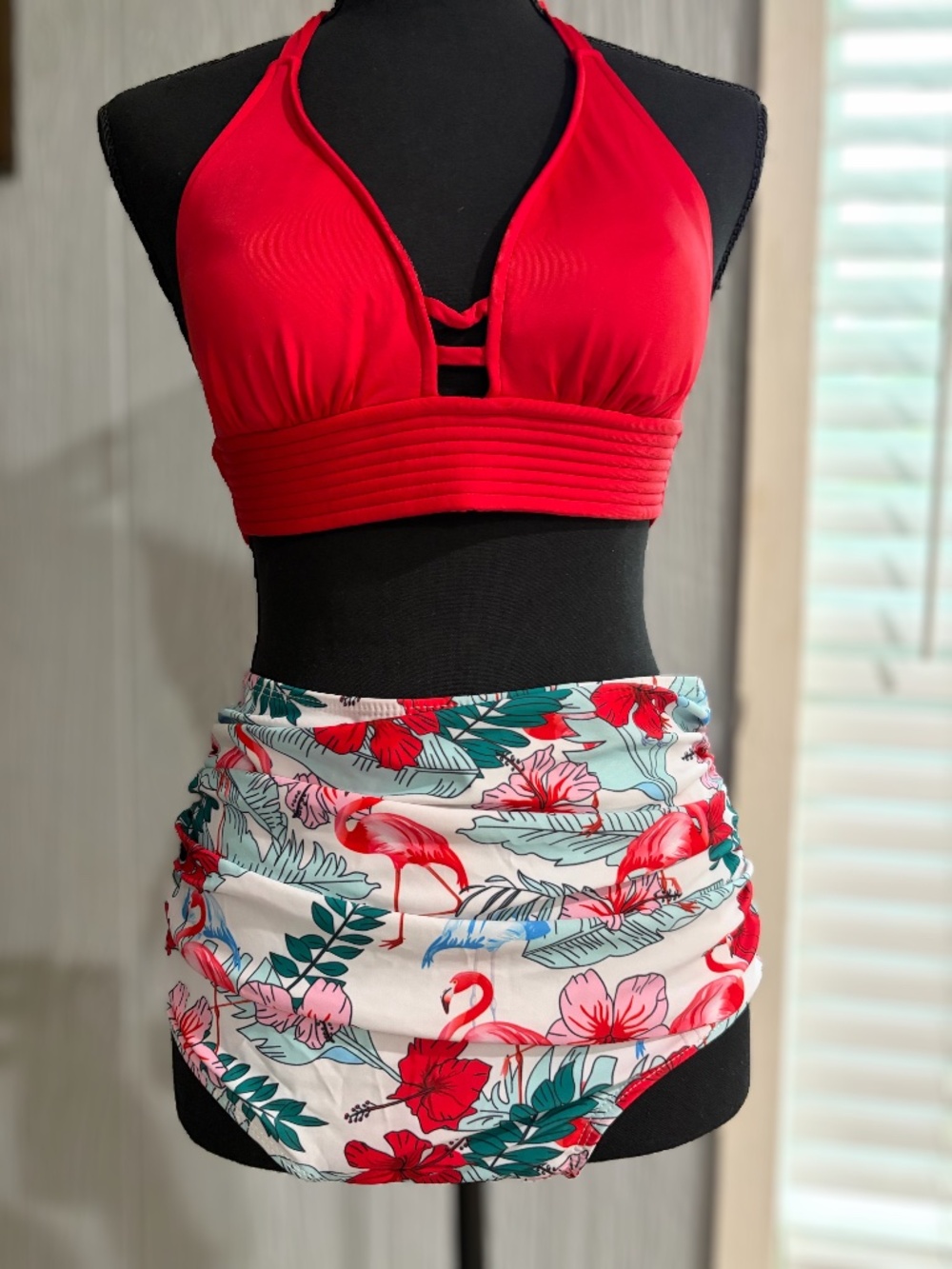 Kona Sol Women’s Two Piece White/Red Floral Tropical High Waisted Bikini Size M